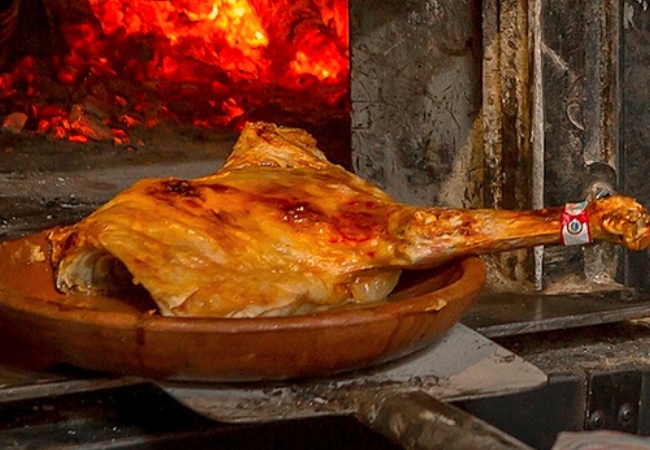 Cuarto de cordero asado de Aranda de Duero a domicilio - MORALON - 10