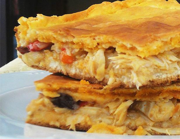 Empanada de bacalao y pasas 2