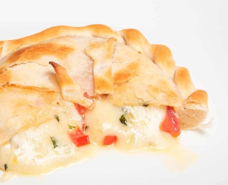 receta de empanada caprese 2
